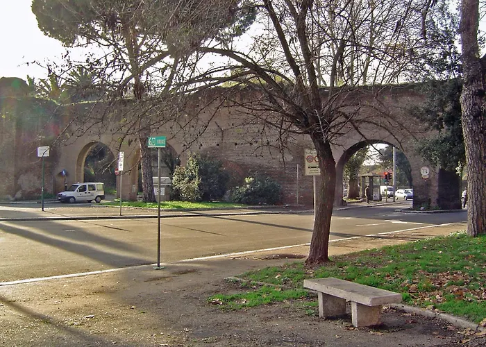 Porta Metronia Apartment